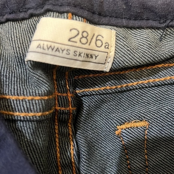 GAP Maternity Always Skinny Dark Rinse Jeans Size 28 - Picture 4 of 7